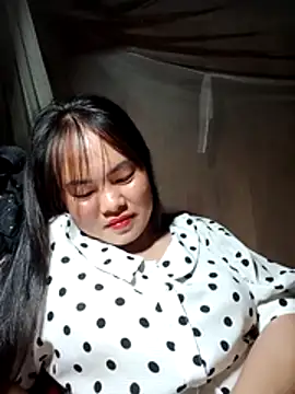 emilyzz online show from 26, 3, 2026