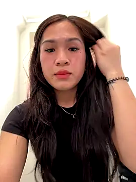 Snapshot of ZoeyJohnson chatting on 9, 10, 2025 ZoeyJohnson online show from 9, 10, 2025