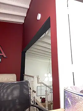 krisstenSantos online show from 24, 10, 2025