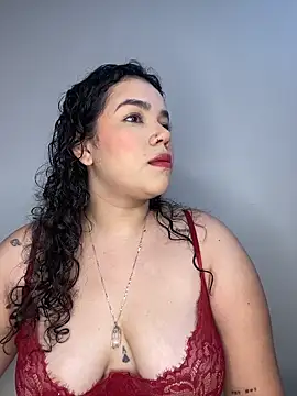 krisstenSantos online show from 18, 10, 2025