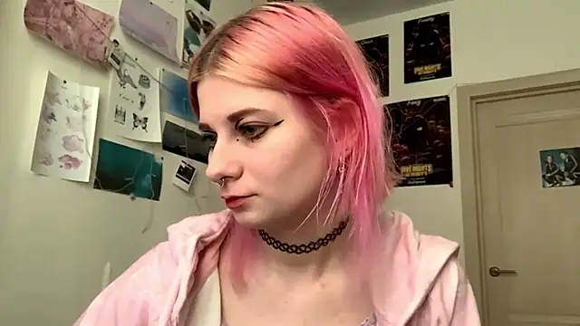 PinkVampire online show from 4, 10, 2025