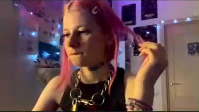 PinkVampire online show from 18, 9, 2025