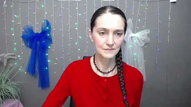 TayaFinch online show from 25, 11, 2025