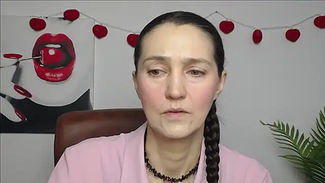 TayaFinch online show from 16, 2, 2026