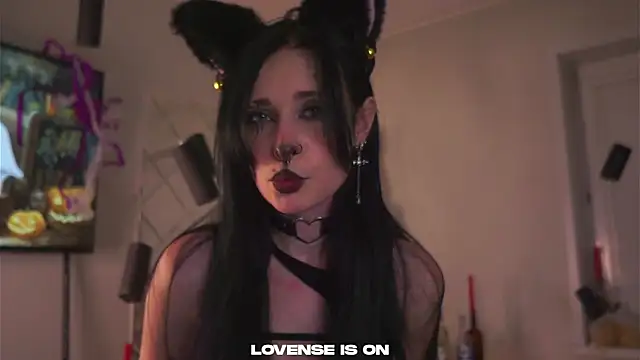 Snapshot of DarcyAspacio chatting on 29, 10, 2025 DarcyAspacio online show from 29, 10, 2025