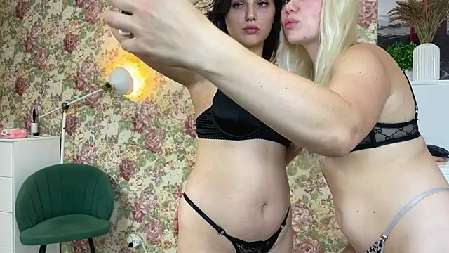 Snapshot of DieraHardeyy chatting on 16, 6, 2026 DieraHardeyy online show from 16, 6, 2026