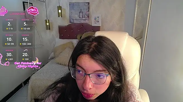 alllyson  online show from 4, 11, 2025