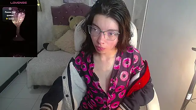 alllyson  online show from 13, 11, 2025