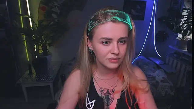 Alexa  Pears online show from 20, 9, 2025