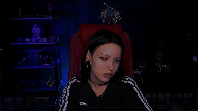 MiaCain online show from 30, 9, 2025