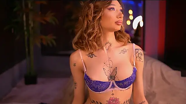 SiennaJayden online show from 20, 10, 2025