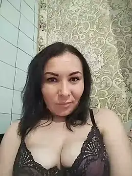 Snapshot of Mia24Blove chatting on 4, 6, 2026 Mia24Blove online show from 4, 6, 2026