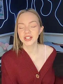 MilaMoone online show from 14, 1, 2026