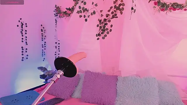 chubbyZoe online show from 6, 11, 2025