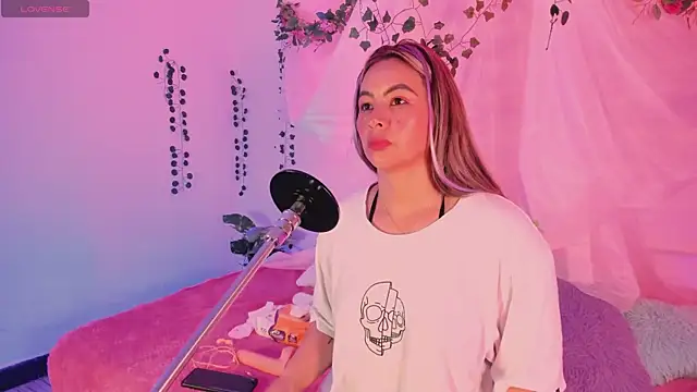 chubbyZoe online show from 12, 11, 2025