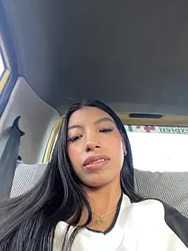 Tiffany Low online show from 23, 5, 2026