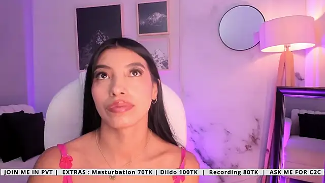Tiffany Low online show from 7, 5, 2026