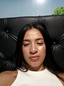 MiQeilaSweet online show from 18, 1, 2026