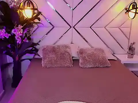 lolalipss online show from 3, 10, 2025