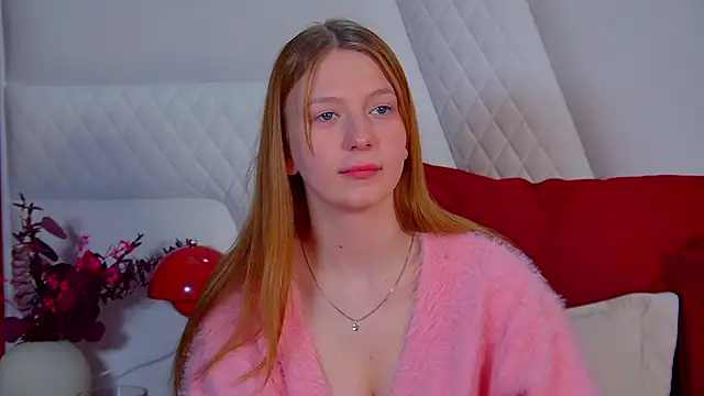 BeatriceBinoche online show from 3, 2, 2026