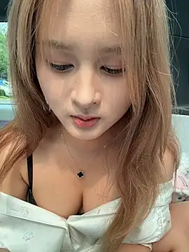 yuki june online show from 19, 4, 2026