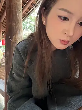 yuki june online show from 5, 2, 2026