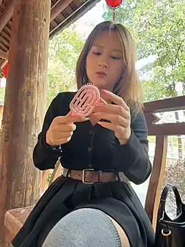 yuki june online show from 11, 3, 2026