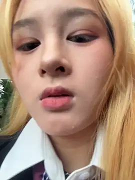 yuki june online show from 18, 11, 2025