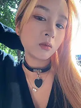 yuki june online show from 22, 11, 2025