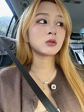 yuki june online show from 24, 10, 2025