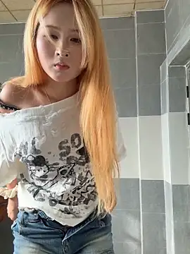 yuki june online show from 20, 9, 2025
