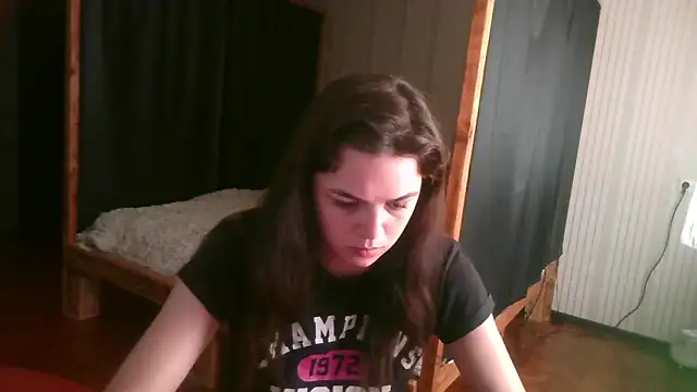 Snapshot of EthelsLover chatting on 20, 5, 2026 EthelsLover online show from 20, 5, 2026