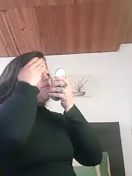 Andrea secret  online show from 22, 3, 2026