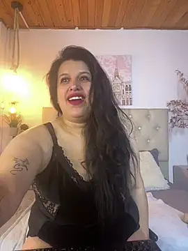 Andrea secret  online show from 15, 7, 2026