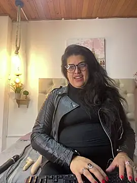 Andrea secret  online show from 22, 7, 2026