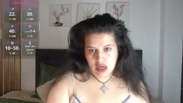 Andrea secret  online show from 14, 11, 2025