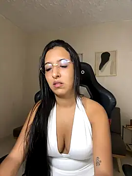 Valerygomez02 online show from 28, 10, 2025