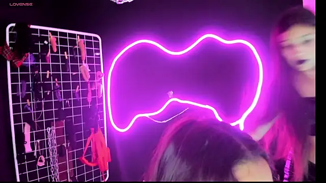 Snapshot of Mistress_Megan_BDSM chatting on 11, 11, 2025 Mistress Megan BDSM online show from 11, 11, 2025