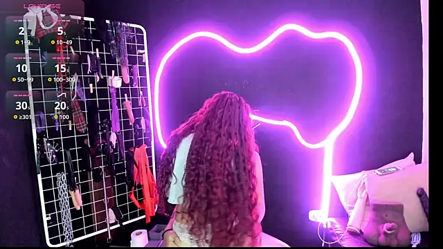 Snapshot of Mistress_Megan_BDSM chatting on 26, 11, 2025 Mistress Megan BDSM online show from 26, 11, 2025