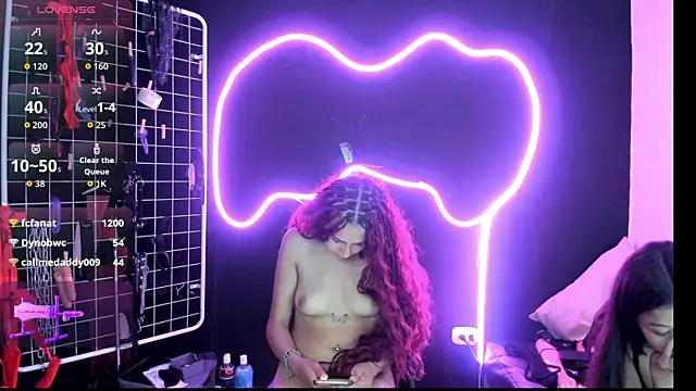 Snapshot of Mistress_Megan_BDSM chatting on 28, 11, 2025 Mistress Megan BDSM online show from 28, 11, 2025