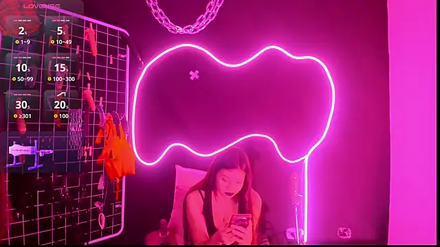 Snapshot of Mistress_Megan_BDSM chatting on 12, 10, 2025 Mistress Megan BDSM online show from 12, 10, 2025