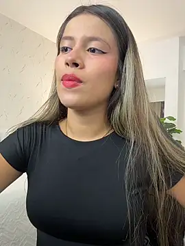 Snapshot of EMILIIA_RICHTER__ chatting on 12, 6, 2026 EMILIIA RICHTER online show from 12, 6, 2026