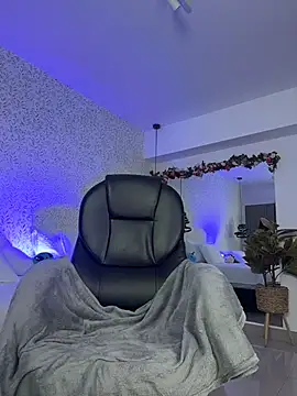 EMILIIA RICHTER   online show from 5, 3, 2026