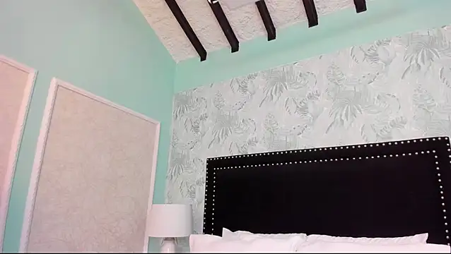 Snapshot of SamyySwet chatting on 1, 12, 2025 SamyySwet online show from 1, 12, 2025