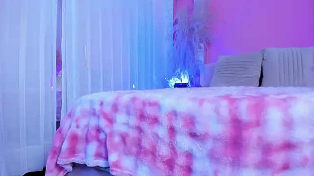 Peytonn Monroe online show from 19, 3, 2026