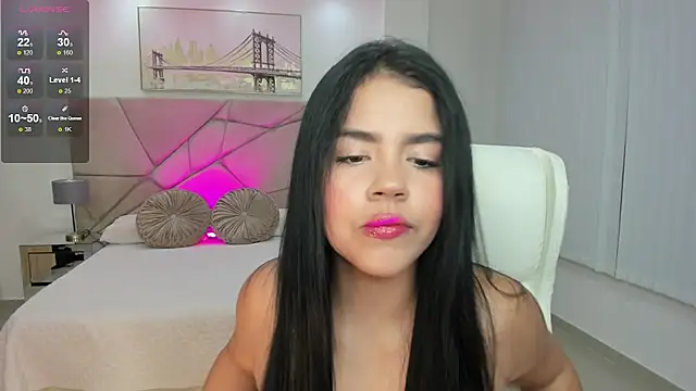 Mila blaze online show from 15, 10, 2025