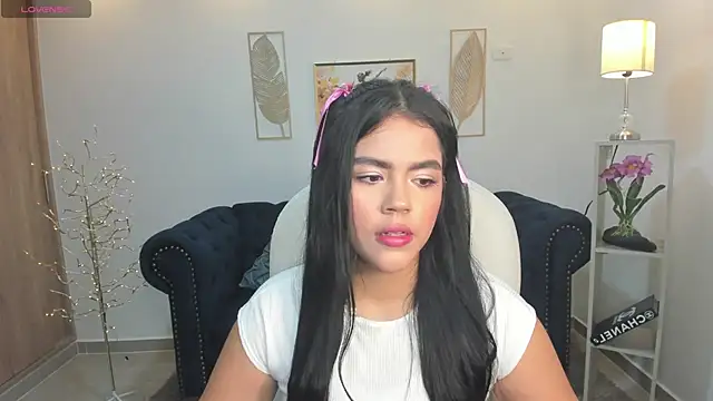 Mila blaze online show from 3, 11, 2025