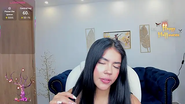 Mila blaze online show from 28, 10, 2025