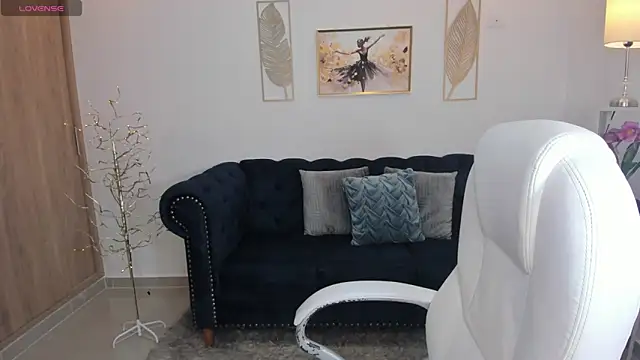 Mila blaze online show from 9, 11, 2025