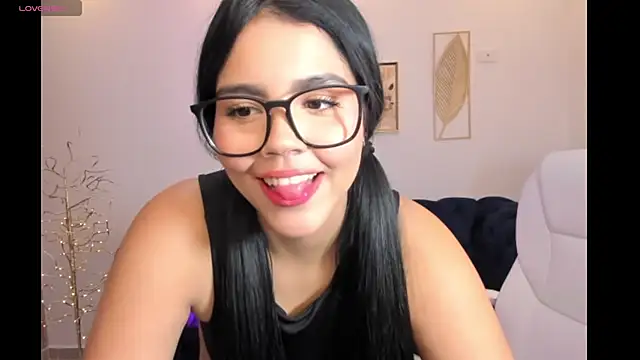 Mila blaze online show from 7, 11, 2025